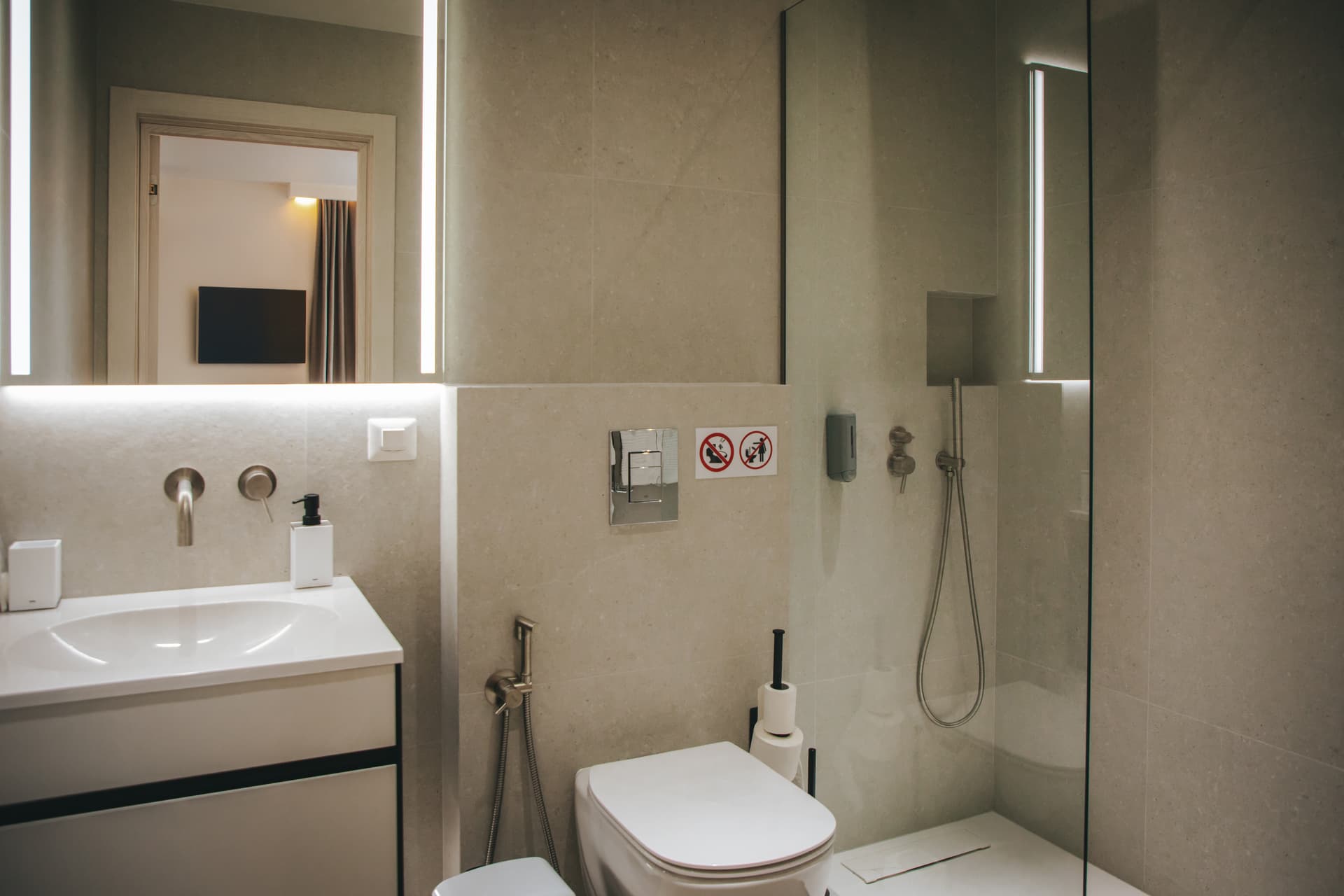 Image 10 Plein Air Residence & Resort gallery